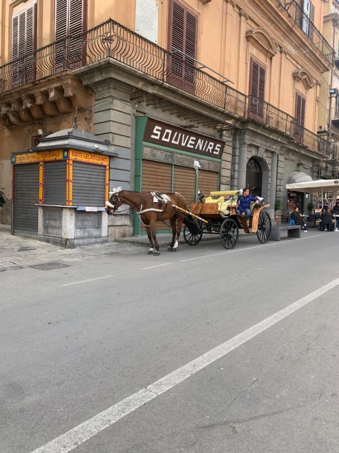 Suite Alla Cattedrale Palermo Exterior foto